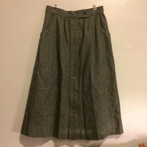 Wool button front lined knee length skirt